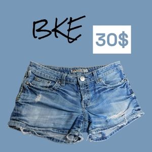Bke jean shorts size 27